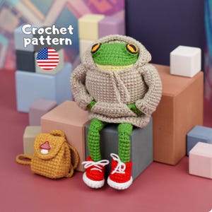 Frog Hoodie Crochet Pattern | Clothes for 18 cm Frog | PDF