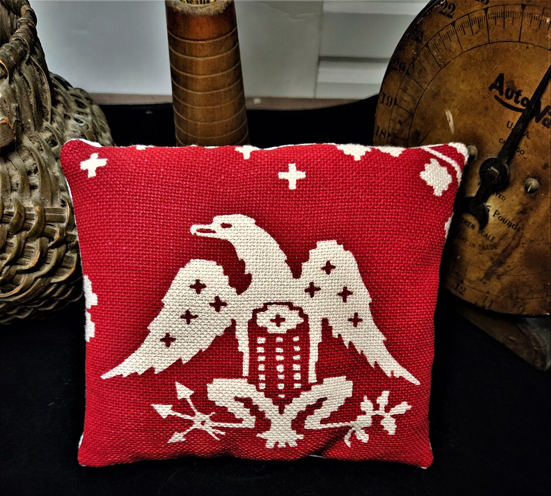 this-eagle-pillow-red-and-white-coverlet-head-to-the-left-etsy