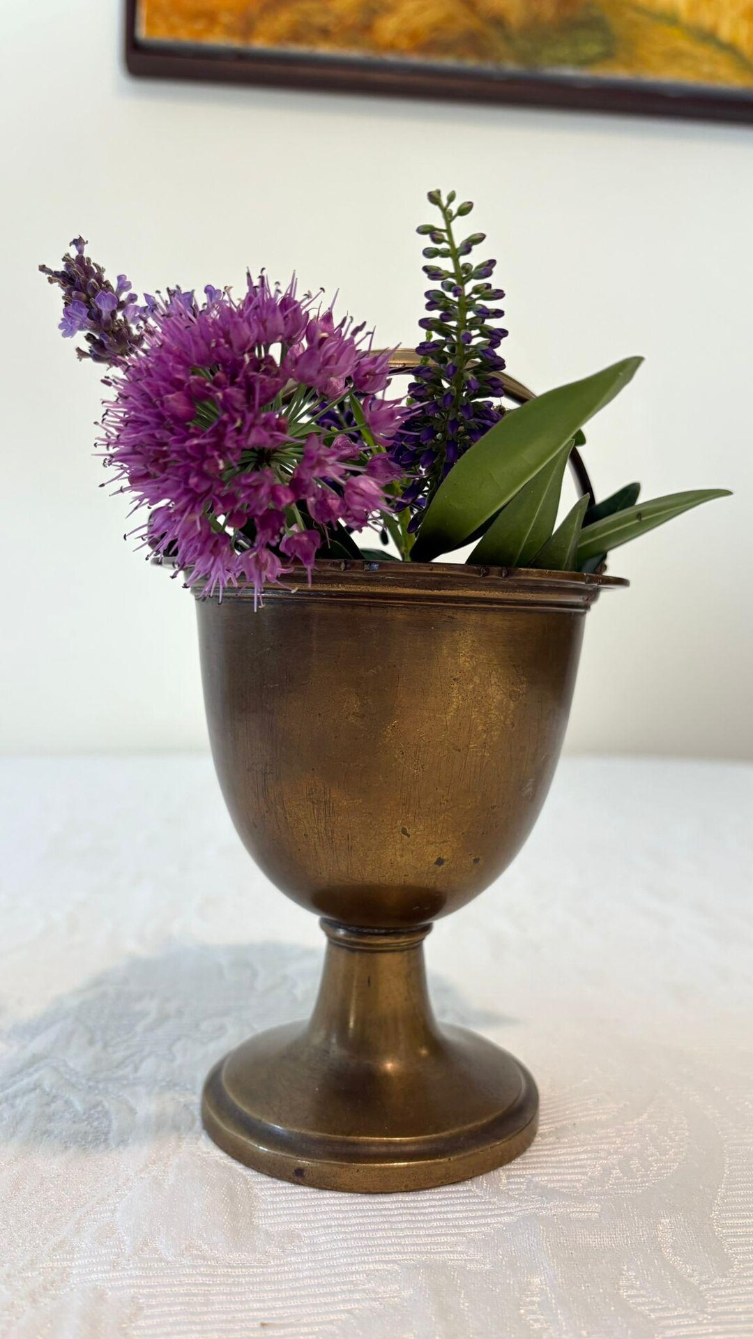 アンティーク真鍮製フラワープランター（ハンドル付き） - 台座付き壷