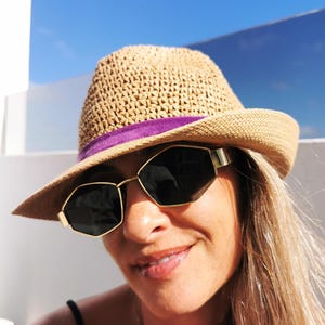 Custom hat for women – straw summer hat, personalized festival gift, handmade fedora style Stylish Beach Sun Hat