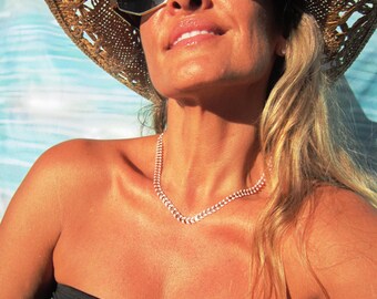 Zierliche Gold Choker Halskette, Minimalist Boho Style, handgemacht