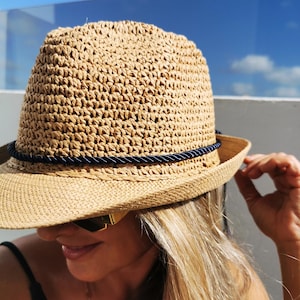 Custom hat for women – straw summer hat, personalized festival gift, handmade fedora style Stylish Beach Sun Hat