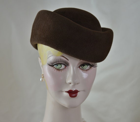 Handmade Rabbit Fur Felt Toque Hat, Brown Ladies Winter Hat  display picture 1