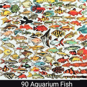 Könnte beinhalten: Eine Illustration mit 90 bunten Aquarienfischen auf weißem Hintergrund. Die Fische haben unterschiedliche Größen und Formen und sind in Farben wie Rot, Gelb und Blau dargestellt. Der Text "90 Aquarium Fish" befindet sich unten.