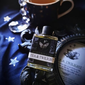 Tea & Twilight™ Natural Botanical Ceremonial Perfume Oil, Black Tea, Green Tea, Ginger, Cardamom, Bergamot, Vanilla