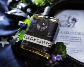 Violets & Velvet Sky™ Natural Botanical Ceremonial Perfume Oil -Violet Leaf, Black Currant, Carrot, Orris, Jasmine, Cedar