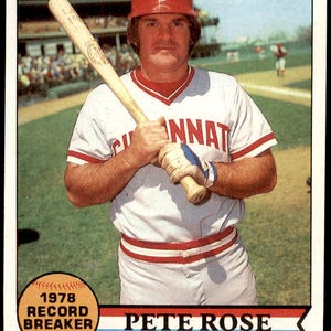 1979 Topps #204 Pete Rose Record Breaker Cincinnati Reds Baseball Card (NM)
