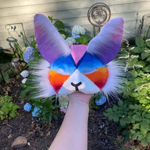Máscara de gato animal/teriano con degradado multicolor