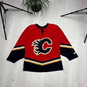 Vintage Calgary Flames Hockey Jersey NHL CCM