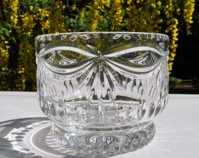 Heavy Footed Cut Crystal Bowl Dutchess Garland by Noble Excellence Poland 5.75"D 4 5/8"Tall Vintage Free Ship