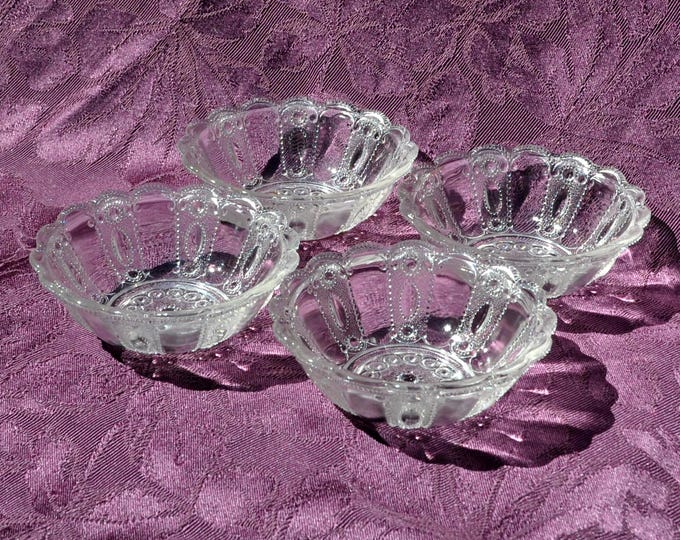 Vintage Victorian Style Cameo Jeweled Beaded Bowls Set/4 Berries 4.5"D Free Ship