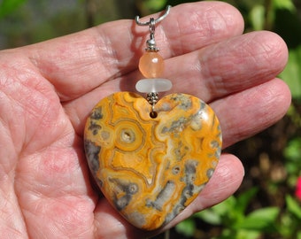 Rock Necklace, Lace Agate Pendant, Large Natural Heart Stone, Genuine Sea Glass Accent, Faceted Quartz Gemstone, Sterling Chain Incl. B112