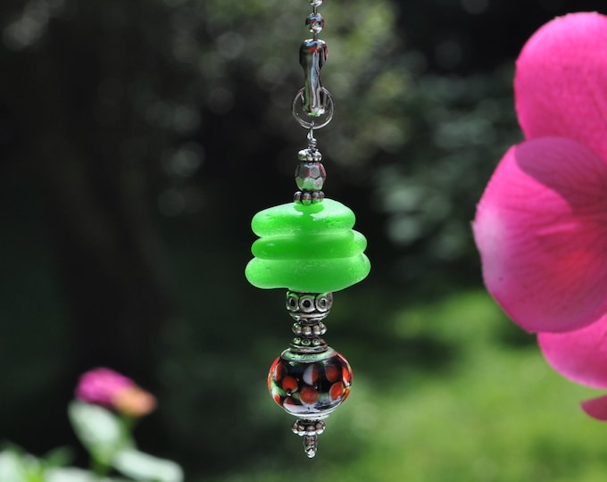 Fan Chain Puller, Genuine Sea Glass, Ceiling Fan Pull, Light Pull, Suncatcher, Frosty Green Stack 401, Lamp Pull, Unique Gift, Beaded Pull