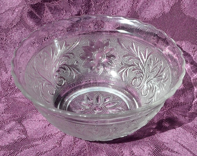 Vintage Anchor Hocking Sandwich Pattern Serving Bowl 6.5"x2.75" Free Ship