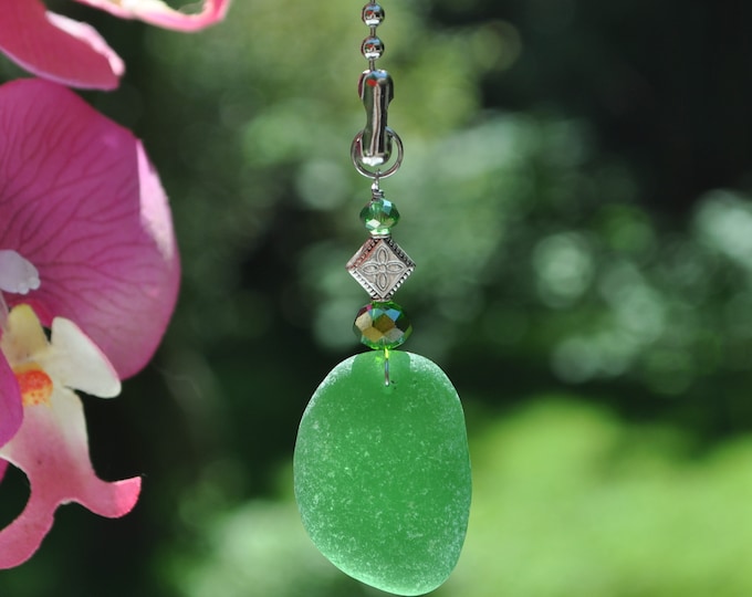 Fan Chain Pull, Genuine Sea Glass, Ceiling Fan Pull, Light Pull, Suncatcher, Frosty Green Drop 455, Lamp Pull, Unique Gifts, Beaded Pull