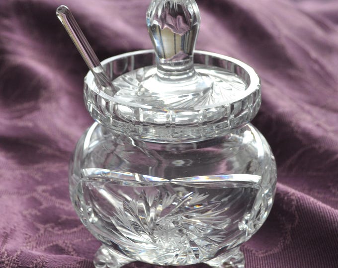Vintage Essex 3 Footed Crystal Condiment Jar w/ Lid & Spoon 5.5" Tall Vintage Free Ship