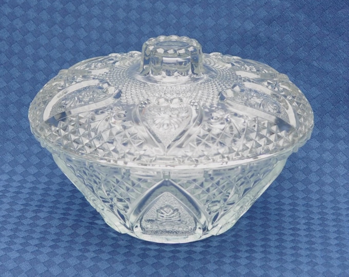Vintage KIG Covered Vanity Bowl Dish Fleur de Lis, Hearts & Roses 4.75" Tall 7"D Free Ship