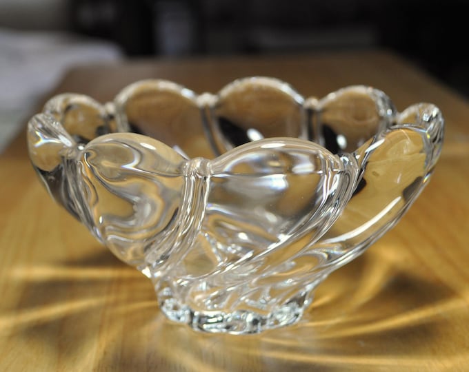 Vintage Mikasa Peppermint Swirl Heavy Trinket Dish 5.5"D 3" Tall Free Ship
