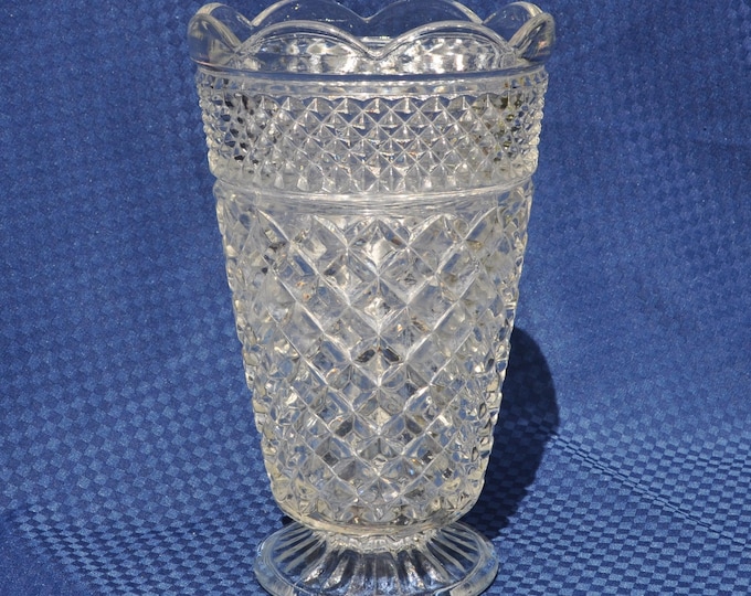 Large Vintage Wexford Anchor Hocking Tall Flower Vase Pedestal 10"H Free Ship