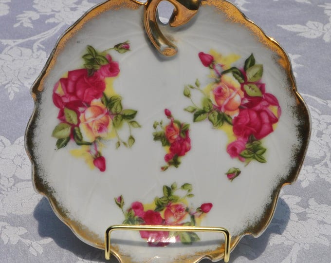 Old Gold Japan Leaf Shaped Dish Hand-painted Roses w/ Gold Gilded Trim 6.25" Vintage Free Ship
