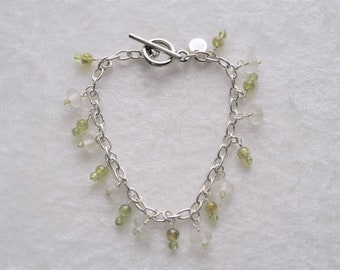 Sea Glass Jewelry Beach Bracelet in White with Genuine Peridot Beads Sterling 6366