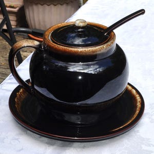Vintage Pfaltzgraff Large Bean Pot, Ladle & Brown Bread Gourmet Tureen USA Free Ship