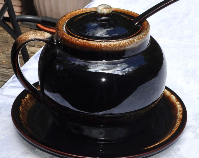Vintage Pfaltzgraff Large Bean Pot, Ladle & Brown Bread Gourmet Tureen USA Free Ship