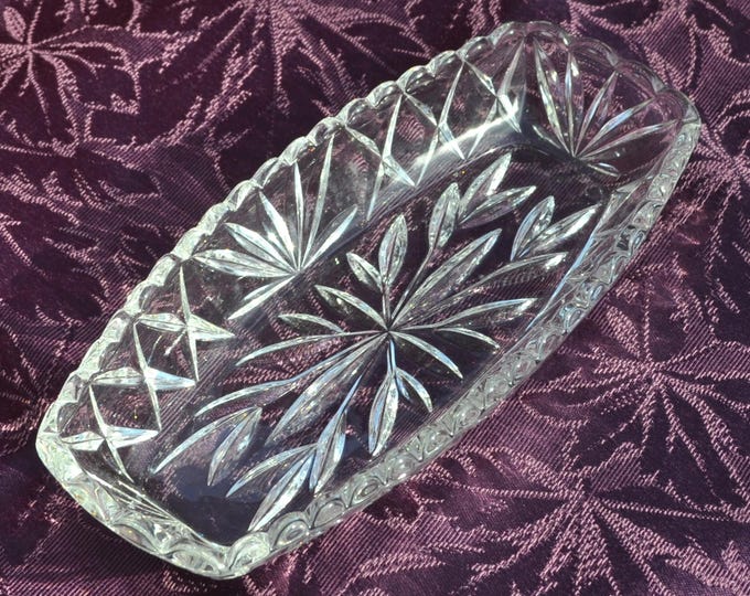 Vintage Hazel Atlas Prescut Side Dish - Celery- Relish -Scalloped Rim 9.5x4.5x1.5" Free Ship