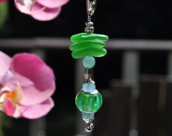Beach Lamp Pull, Genuine Sea Glass, Ceiling Fan Pull, Light Pull, Suncatcher, Frosty Green Stack 431, Lamp Pull, Unique Gift, Beaded Pull