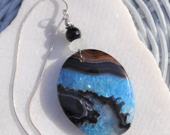 Stone Necklace, Geode Agate Pendant, Blue and Black Onyx Oval, Genuine Sea Glass Accent, Faceted Onyx Gemstone Sterling Chain Included B285