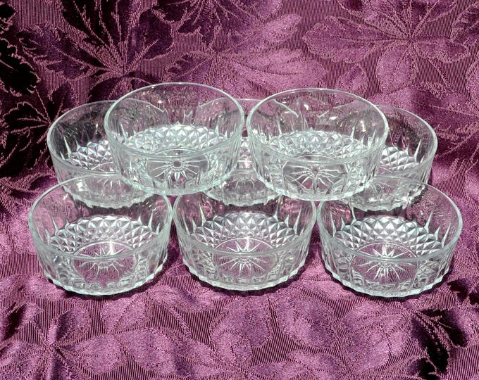 Vintage Clear Diamond Starburst 4"x2" Berry Bowls Set/8 Arcoroc France Free Ship
