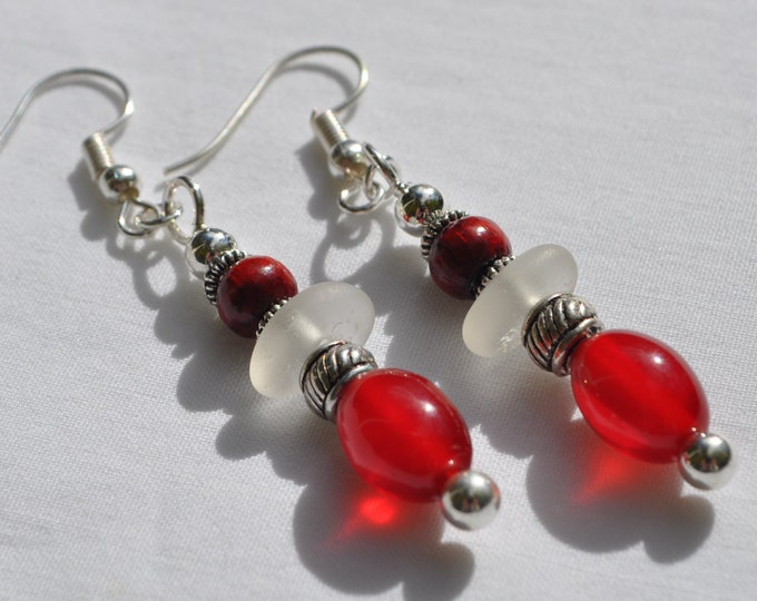 Sea Beach Glass Earrings Beautiful Whites with Holiday Red Beads Sterling Silver Genuine Sea Glass Earrings Free Shipping 2906