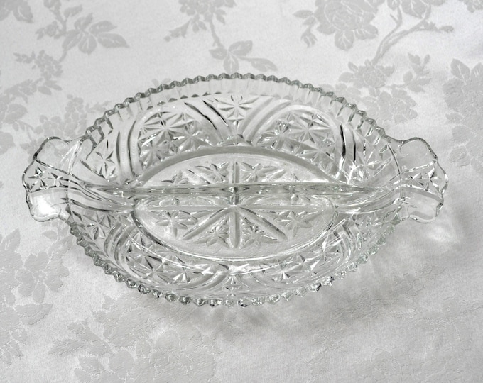 Vintage Divided 2-Part Oval Anchor Hocking Dish Stars & Bars 10.25x6.25x1.5"" Free Ship