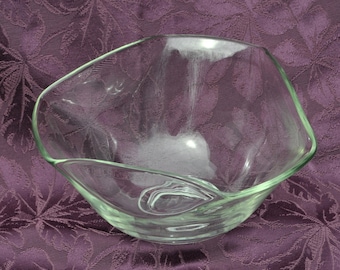 Crimped Wave Bowl Indiana Glass Slight Green Triangular 9"x 5.25" Vintage Free Ship