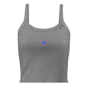 Camiseta sin mangas con diseño de mariposa Y2k para mujer, azul y rosa, con microcanales, bordado, elástica, cuello redondo, longitud media, básica de verano, regalo ideal para ella.