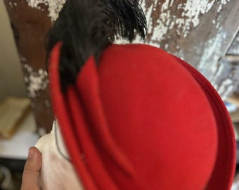 Vintage - Importina 100 % Wool Hat Feather Red Black Nos New  display picture 1