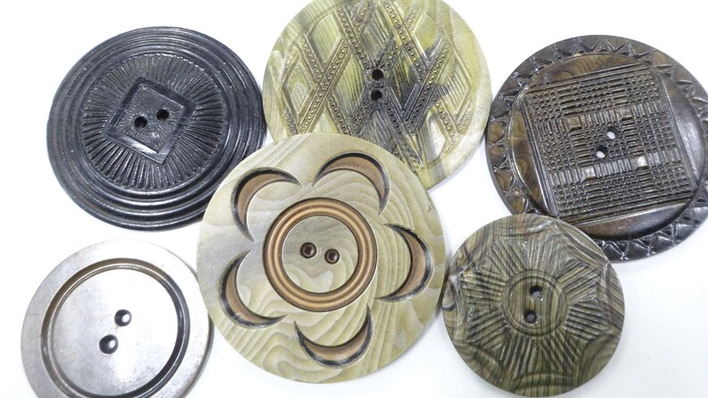 Vintage Celluloid Wafer Mix Estate Sewing Buttons Fashion Costume ...