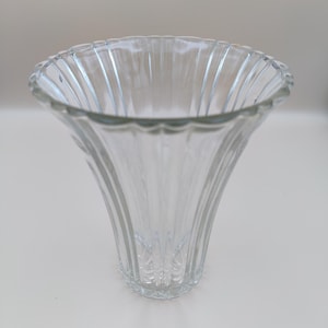 Anchor Hocking &quot;Old Cafe&quot; Gerippte Tulpe Klarglas Blumenstrauß Vase