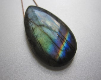 Grote regenboog labradoriet hanger, massief 14k roségouden ketting