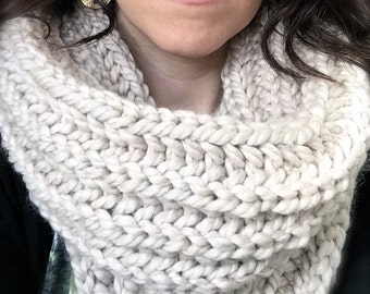 Chunky Foldover Cowl Knitting Pattern