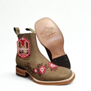 Women Ankle Boot Flowers Embroidery Rodeo Cowgirl Square Toe Boots/Botin Vaquera