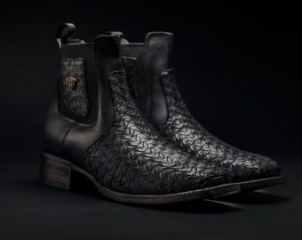 Leather Braided Square Toe Boot Botin de Petatillo