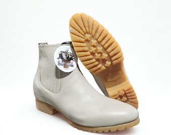 Botin Charro Suela Tractor/ White Round Toe Ankle Boots