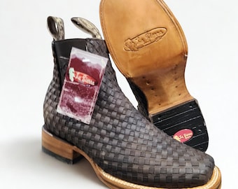 Handcrafted Basketweave Leather Square Toe Boots/ Botin de Petatillo Cafe
