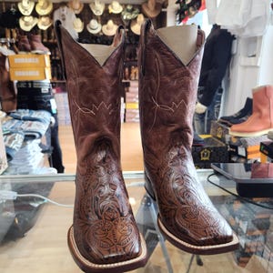 Women Rodeo Cowgirl Square Toe Boots Brown Top