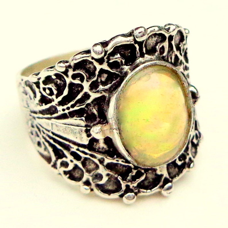 Sz 6 Welo Opal Ring Sterling Silver Ring Peach Green Fire - Etsy