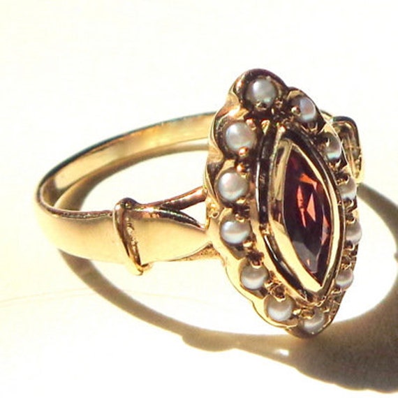 Size 7, Antique Garnet, Seed Pearl, Solid 9K Gold… - image 3