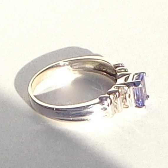 Size 7, Tanzanite, 14kt Solid White Gold Ring, Di… - image 3
