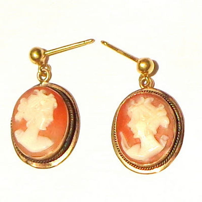 Victorian Cameo Earrings,Antique Cameos,Hand Carved Conch Shell,Antique Cameos,Cameo Jewellry,Victorian Earrings,OOAK