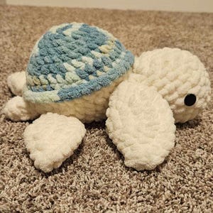 crochet, plushies, stuffies, stuffed animal